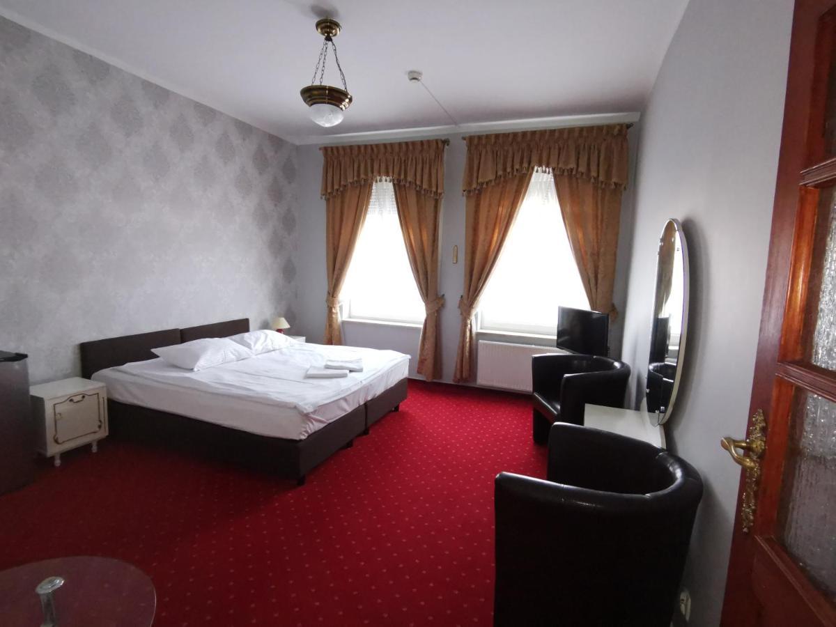 Hotel Nad Rzeczka Stary Toruń 외부 사진